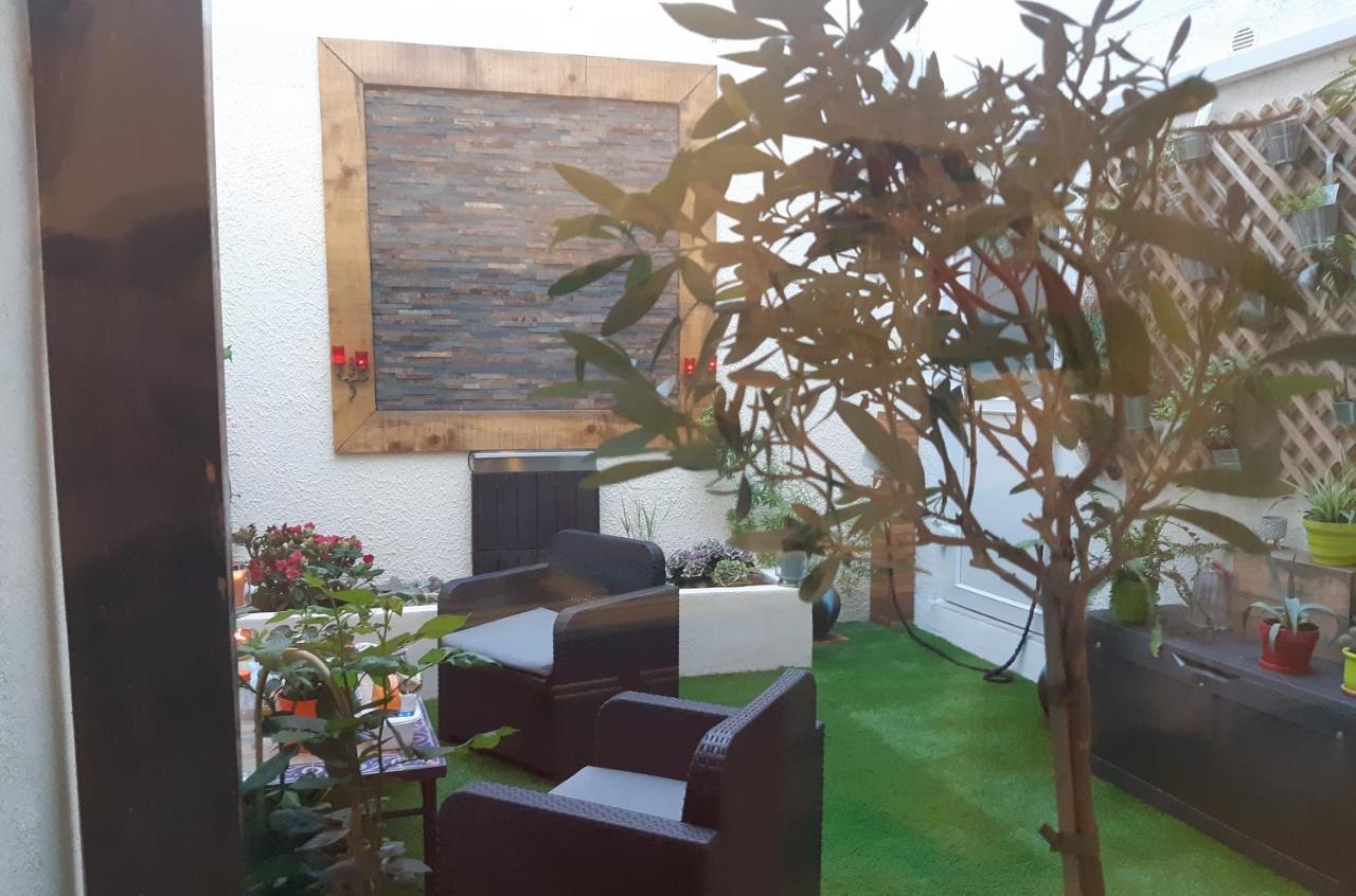 נים Suite Privee Bed And Breakfast מראה חיצוני תמונה